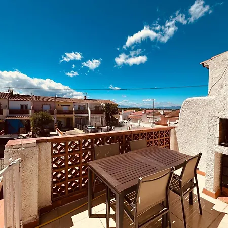 Empuriabrava, T2, Terrasse, Barbecue Apartment *